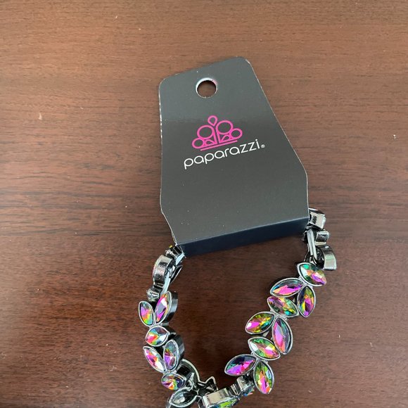 Paparazzi Gilded Gardens Multi Bracelet - Picture 3 of 3